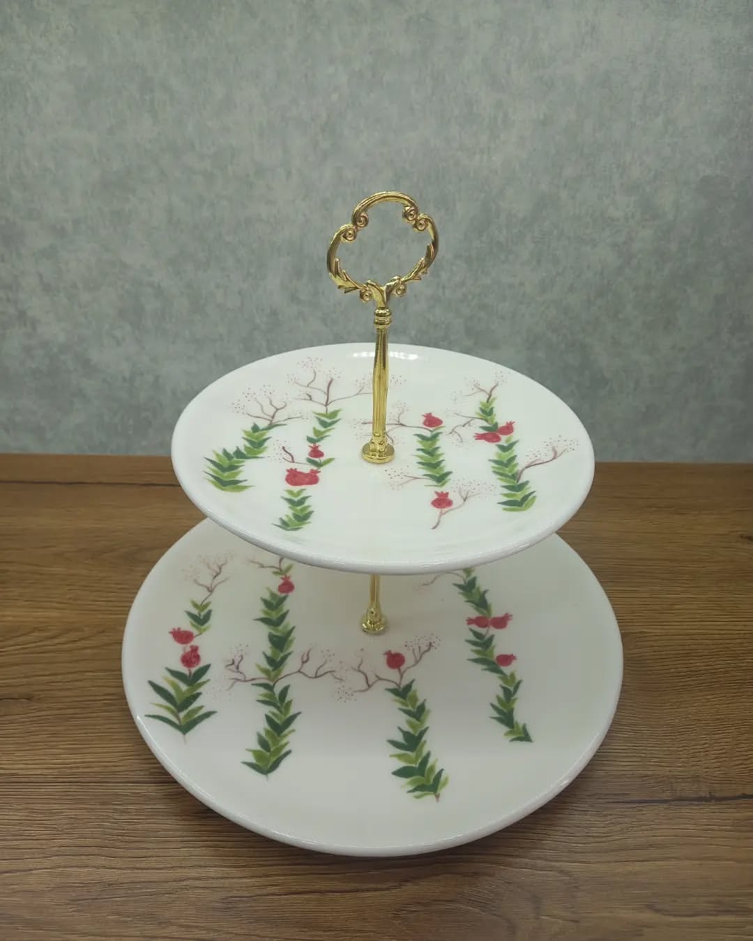 شیرینی خوری دو طبقه